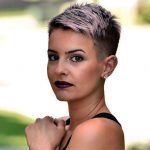 Acconciature corte per capelli folti